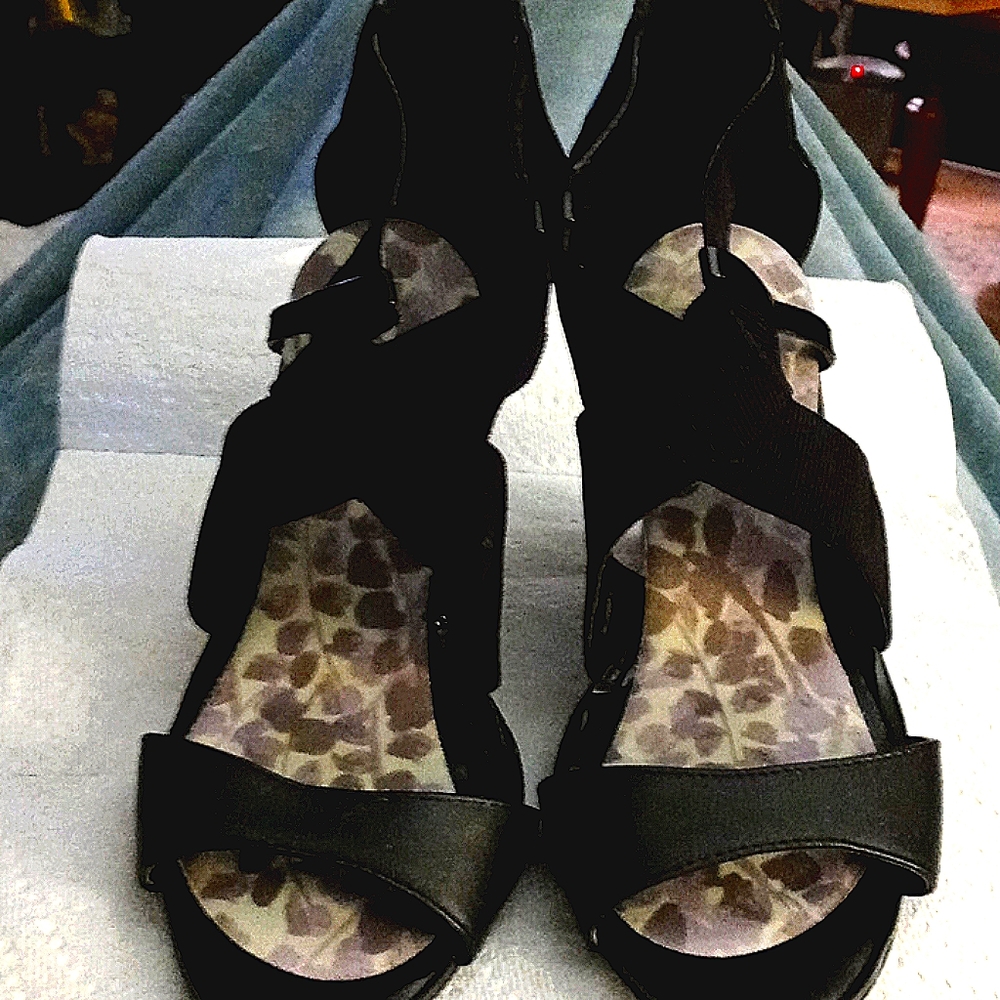 Ladies Shoes